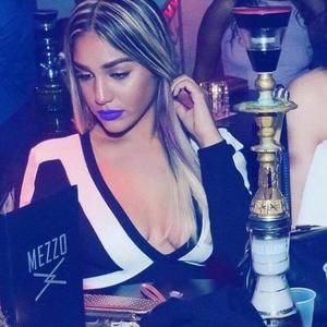 Meet your Posher, Wildalys